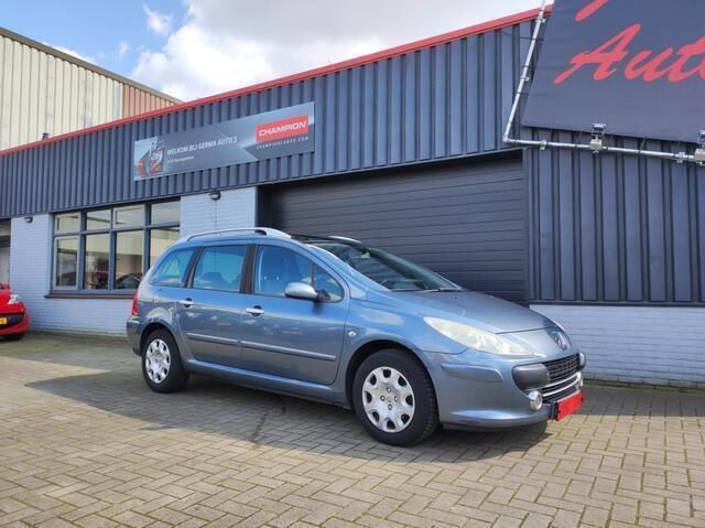 Grijs Gebruikt 2006 Peugeot 307 S Stationwagen | € 2.450 (Iets duurder) - Afbeelding 1/4