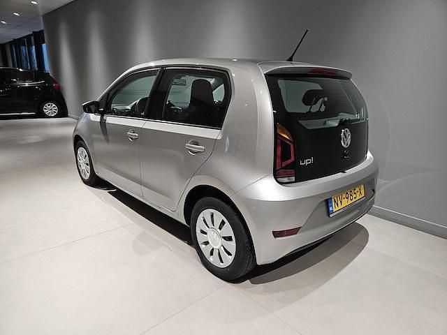 Occasion VW up! move up! 60 PK (44 kW) 2017 Grijs (metallic) Hatchback