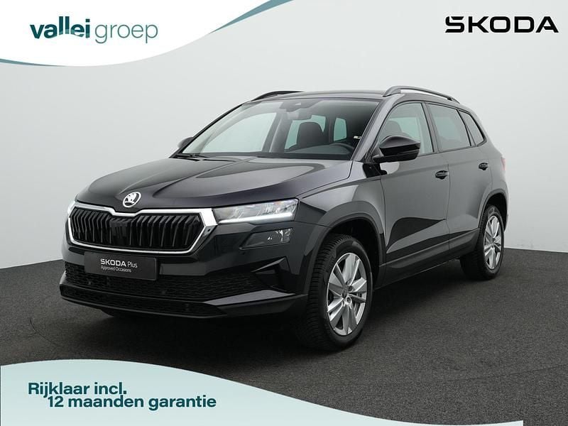 Zwart Gebruikt 2025 Skoda Karoq Business Line SUV | € 38.900 (Eerlijke prijs) - Afbeelding 1/4