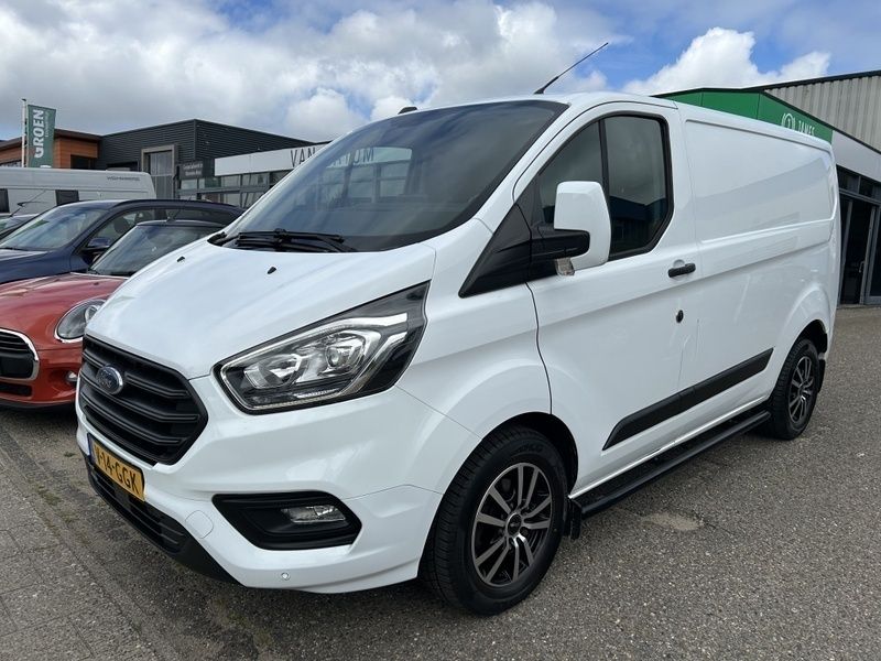 Wit Gebruikt 2020 Ford Transit Custom Trend Van | € 15.524 - Afbeelding 1/4