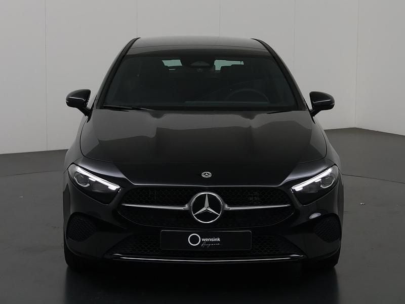 Occasion Mercedes A250 Luxury 218 PK (160 kW) 2025 Zwart Hatchback