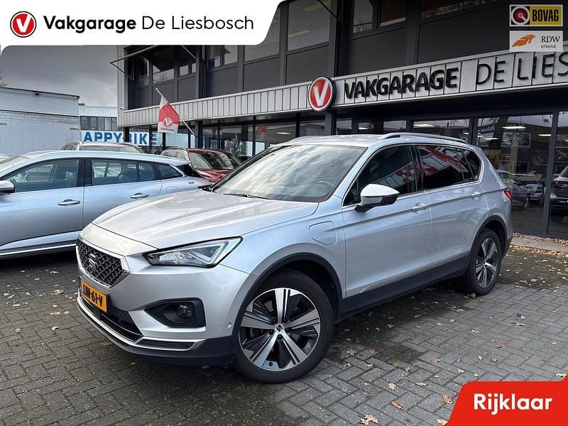 Grijs (metallic) Gebruikt 2021 Seat Tarraco Business SUV | € 25.850 (Goede deal) - Afbeelding 1/4