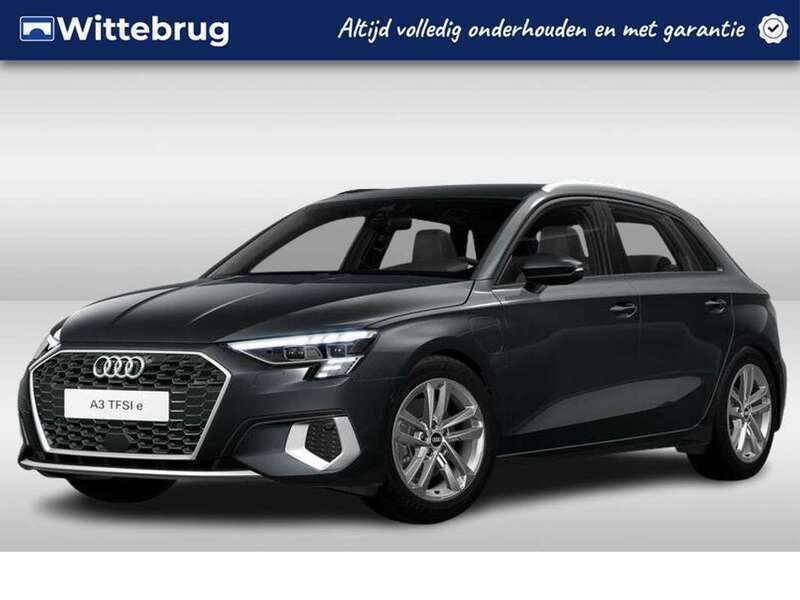 Grijs Gebruikt 2022 Audi A3 Sportback e-tron S-Line Sedan | € 29.950 (Super prijs) - Afbeelding 1/3