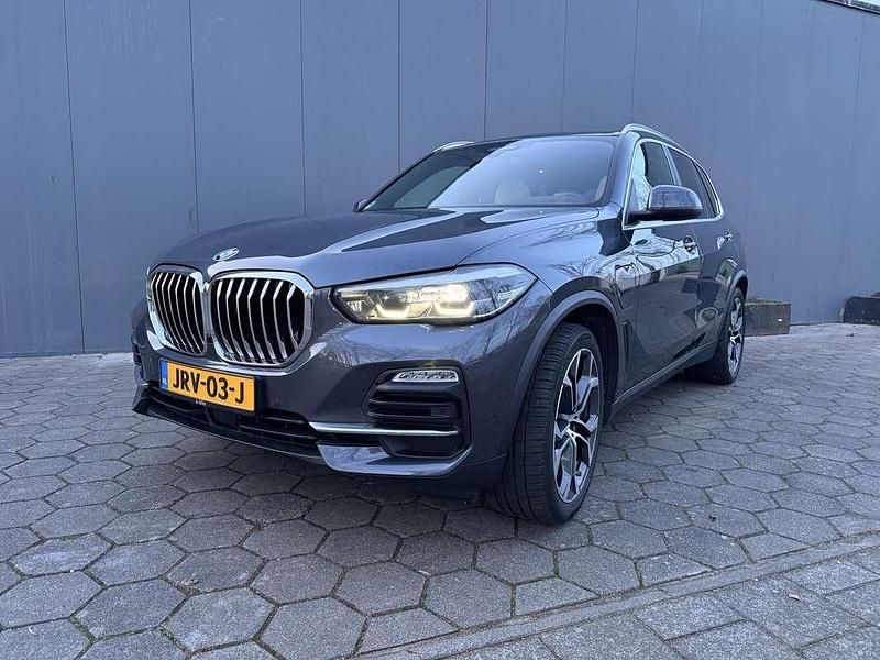 Grijs Occasion 2021 BMW X5 SUV | € 38.500 (Goede deal) - Afbeelding 1/4