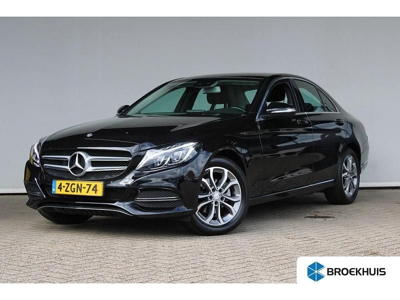 Zwart Gebruikt 2015 Mercedes C180 Ambition Sedan | € 19.400 (Goede deal) - Afbeelding 1/4