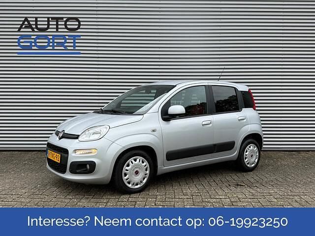 Grijs Gebruikt 2014 Fiat Panda Lounge Hatchback | € 5.450 (Eerlijke prijs) - Afbeelding 1/4