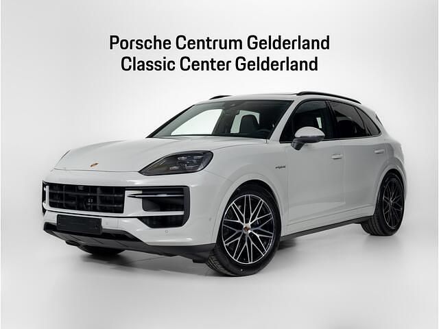Grijs Gebruikt 2025 Porsche Cayenne SUV | € 139.900 - Afbeelding 1/4