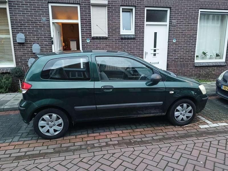 Groen Occasion 2003 Hyundai Getz Hatchback | € 1.000 (Super prijs) - Afbeelding 1/4