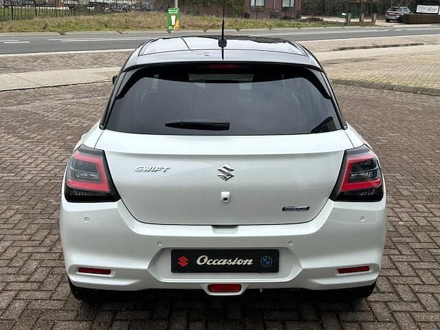 Occasion Suzuki Swift 2025 Wit (metallic) Hatchback