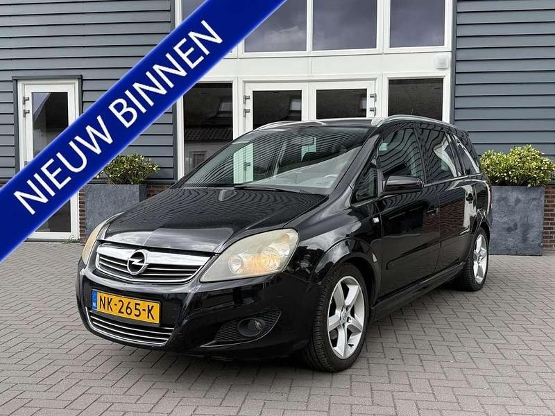 Zwart Gebruikt 2008 Opel Zafira Selection MPV | € 1.250 (Super prijs) - Afbeelding 1/4