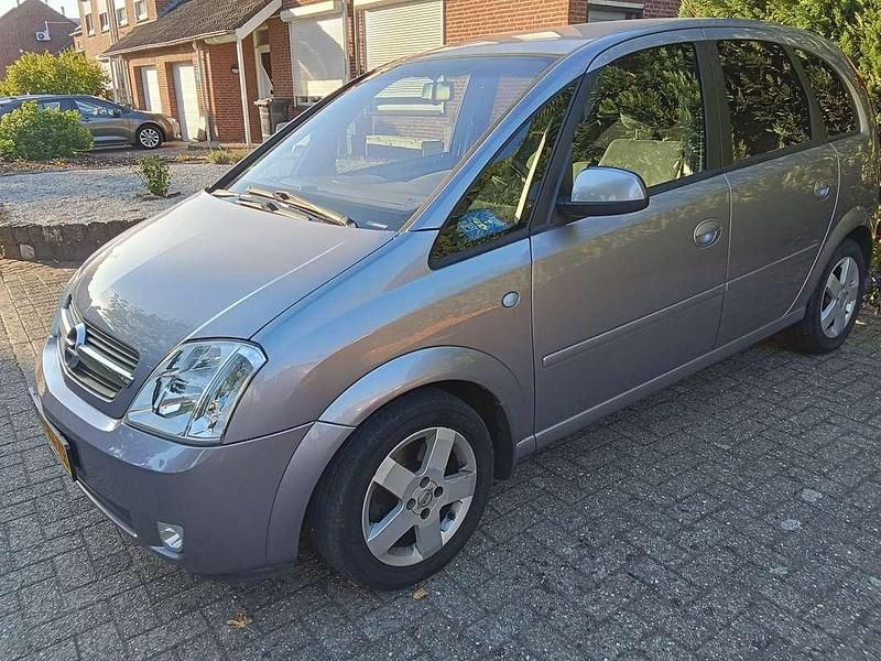 Gebruikt 2005 Opel Meriva Cosmo MPV | € 2.250 (Eerlijke prijs) - Afbeelding 1/3