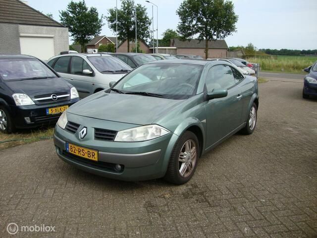 Groen Gebruikt 2005 Renault Mégane Cabriolet Dynamique Cabriolet | € 2.500 (Iets duurder) - Afbeelding 1/4