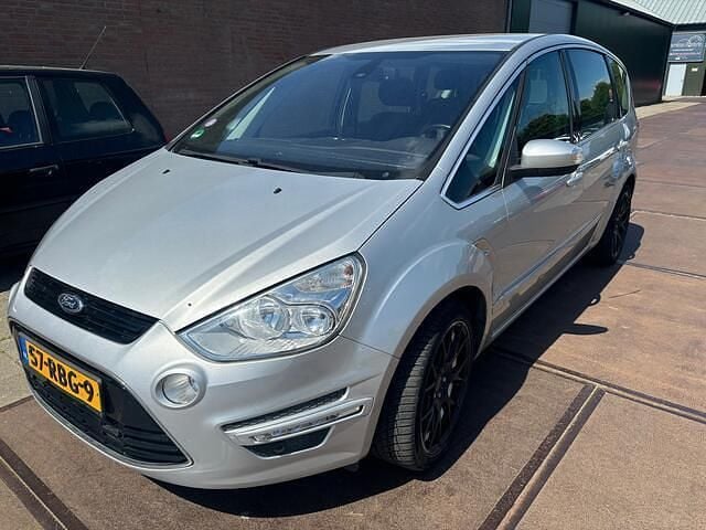 Grijs Gebruikt 2011 Ford S-MAX Titanium MPV | € 2.450 (Super prijs) - Afbeelding 1/4