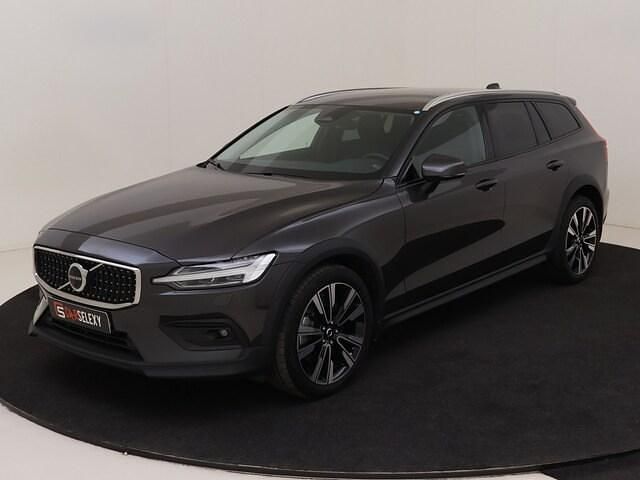 Occasion Volvo V60 CC Plus 252 PK (185 kW) 2024 Grijs Stationwagen