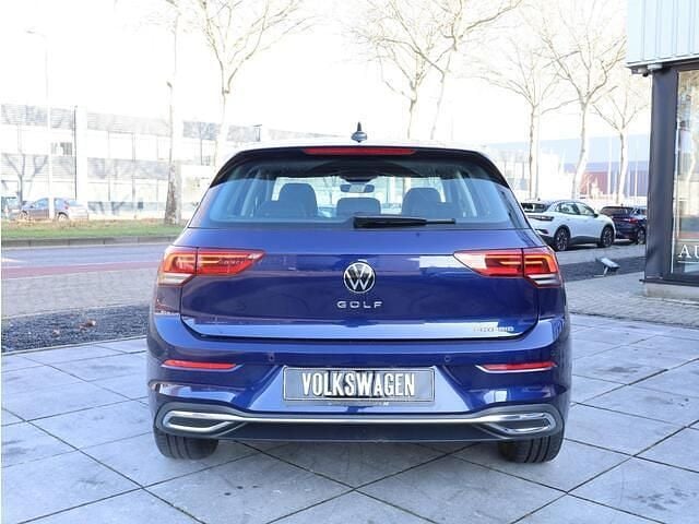 Occasion VW Golf VIII 204 PK (150 kW) 2022 Blauw Hatchback
