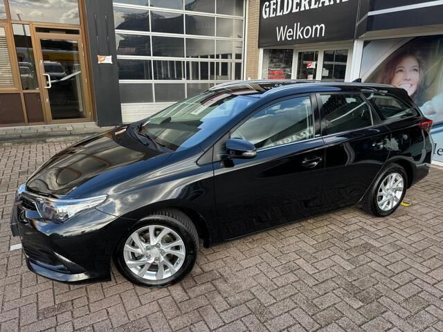Occasion Toyota Auris 116 PK (85 kW) 2016 Zwart Stationwagen