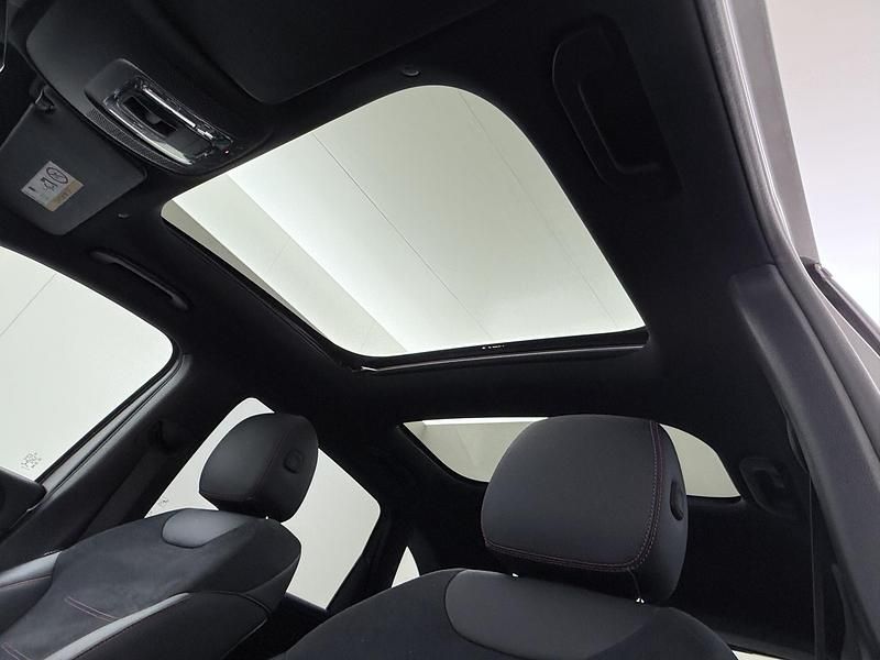 Occasion Mercedes B250 AMG line 218 PK (160 kW) 2022 Grijs MPV