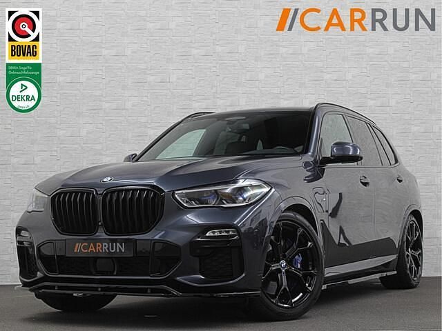 Grijs (metallic) Gebruikt 2020 BMW X5 M Performance SUV | € 44.400 (Iets duurder) - Afbeelding 1/4
