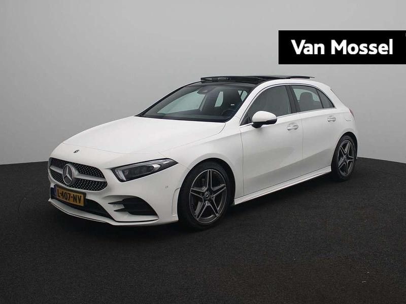 Wit Gebruikt 2020 Mercedes A200 Ambition Hatchback | € 26.995 (Eerlijke prijs) - Afbeelding 1/3