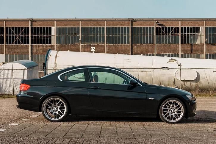 Occasion BMW 325 Executive 218 PK (160 kW) 2007 Zwart Coupé
