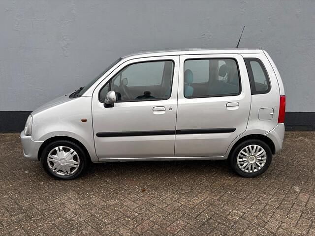 Occasion Opel Agila 80 PK (58 kW) 2005 Grijs Hatchback