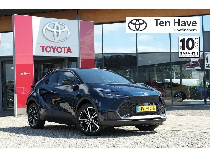 Blauw Gebruikt 2025 Toyota C-HR Executive SUV | € 46.190 (Duur) - Afbeelding 1/4