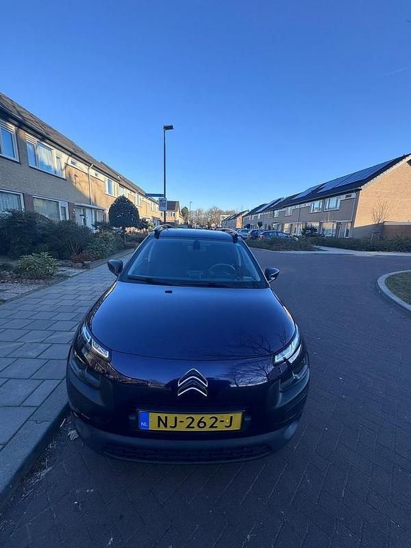 Occasion 2017 Citroën C4 Cactus Hatchback | € 5.500 (Eerlijke prijs) - Afbeelding 1/4