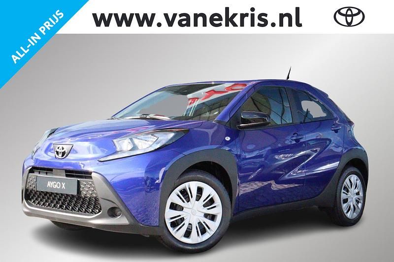 Occasion Toyota Aygo X Play 72 PK (52 kW) 2024 Blauw SUV