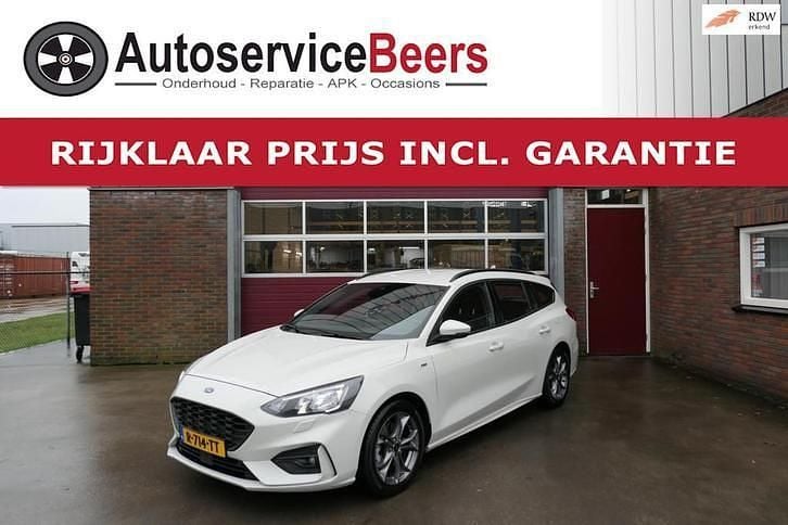Wit Gebruikt 2021 Ford Focus Business Edition Stationwagen | € 18.950 (Eerlijke prijs) - Afbeelding 1/4