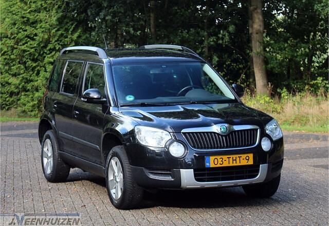 Zwart Gebruikt 2012 Skoda Yeti Comfort SUV | € 8.399 (Eerlijke prijs) - Afbeelding 1/4