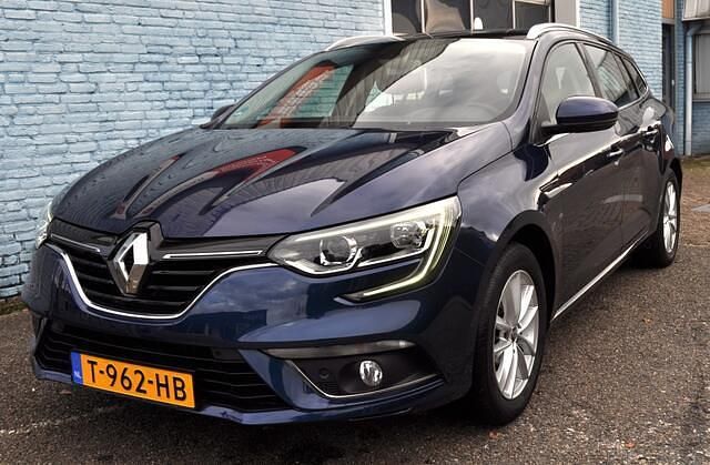 Blauw Gebruikt 2020 Renault Mégane GrandTour LIMITED Stationwagen | € 12.950 (Super prijs) - Afbeelding 1/4