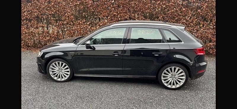 Occasion Audi A3 150 PK (110 kW) 2015 Zwart Hatchback