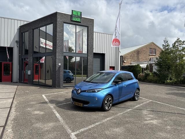 Blauw Gebruikt 2017 Renault Zoe Intens Hatchback | € 6.950 (Eerlijke prijs) - Afbeelding 1/4