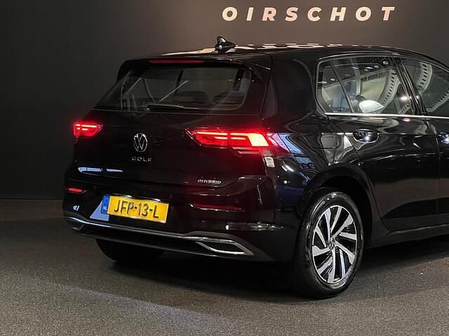 Occasion VW Golf VIII Style 204 PK (150 kW) 2022 Zwart Hatchback