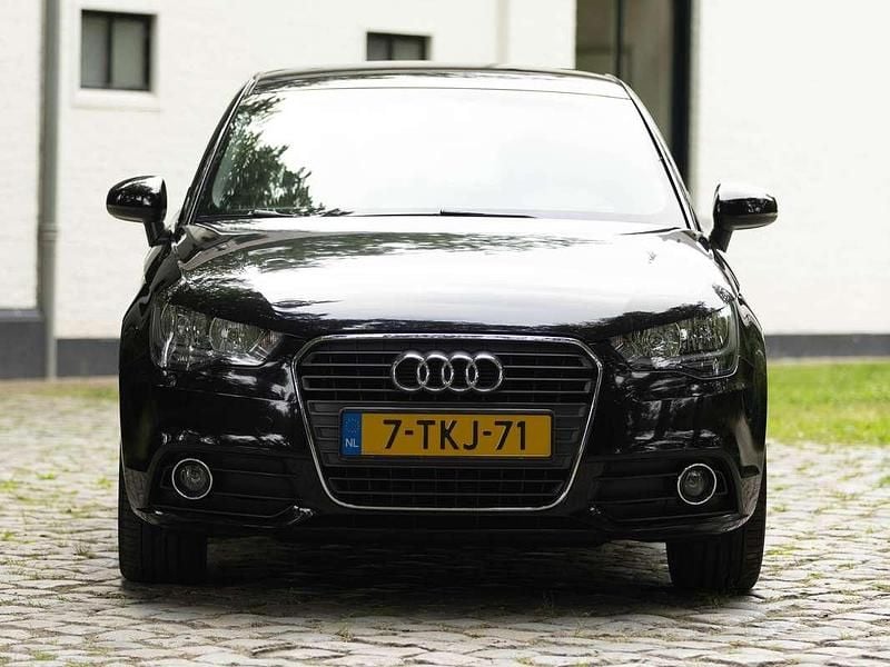 Zwart Gebruikt 2014 Audi A1 Hatchback | € 12.500 (Eerlijke prijs) - Afbeelding 1/4
