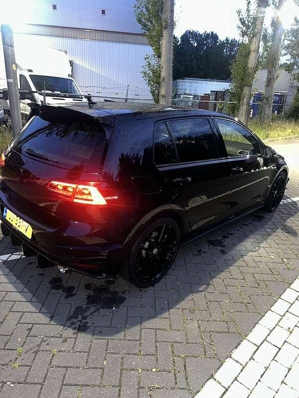 Zwart Gebruikt 2015 VW Golf VII GTI Stationwagen | € 17.200 (Super prijs) - Afbeelding 1/4