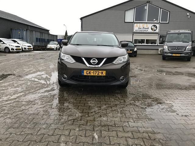 Occasion Nissan Qashqai Acenta 116 PK (85 kW) 2015 Bruin (metallic) SUV