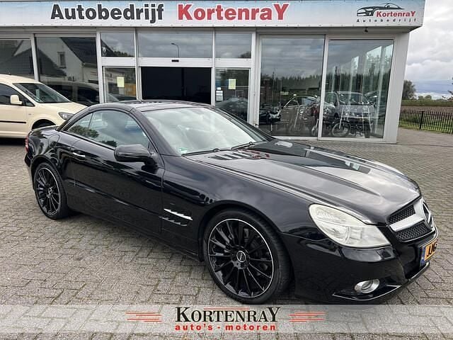 Zwart Occasion 2011 Mercedes SL300 Cabriolet | € 27.900 - Afbeelding 1/4
