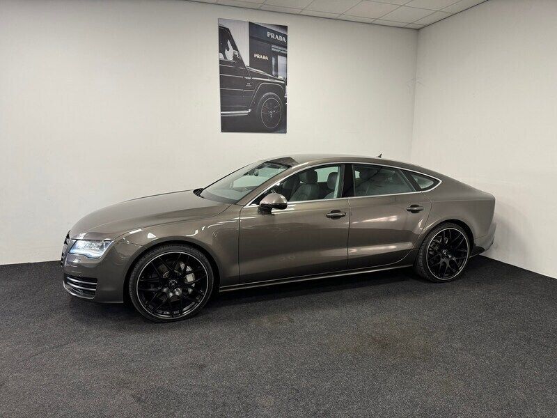 Bruin Gebruikt 2012 Audi A7 Proline Hatchback | € 17.990 (Goede deal) - Afbeelding 1/4