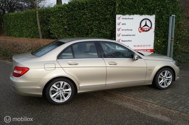 Beige Gebruikt 2012 Mercedes C250 Avantgarde Sedan | € 13.950 (Goede deal) - Afbeelding 1/4