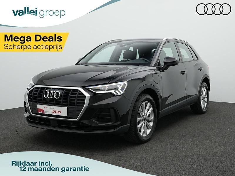 Zwart Occasion 2022 Audi Q3 SUV | € 31.400 (Goede deal) - Afbeelding 1/4