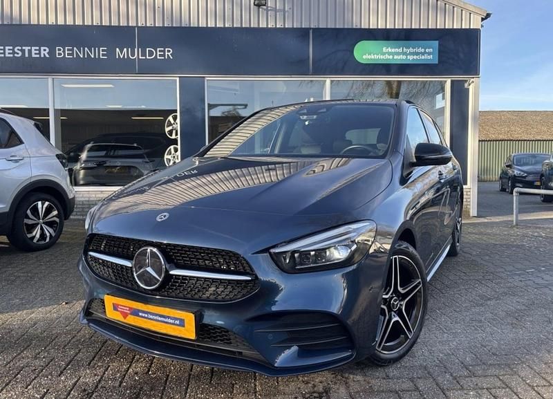 Occasion Mercedes B250e AMG 218 PK (160 kW) 2021 Blauw MPV