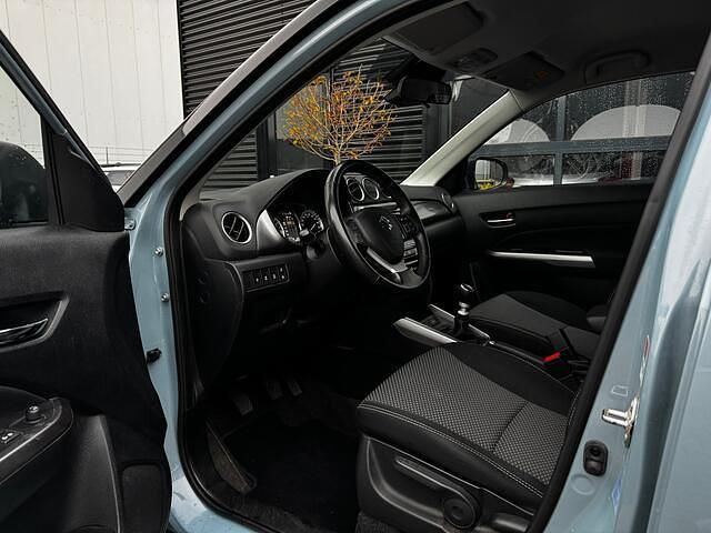 Occasion Suzuki Vitara 129 PK (94 kW) 2021 Blauw (metallic) SUV