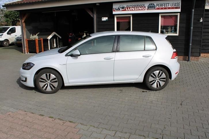 Occasion VW e-Golf 100 kW (136 PK) 2017 Wit Hatchback