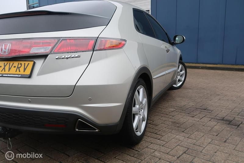 Occasion Honda Civic Executive 140 PK (102 kW) 2007 Beige Hatchback