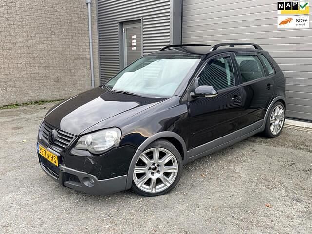 Zwart Gebruikt 2006 VW Polo Cross Hatchback | € 1.950 (Iets duurder) - Afbeelding 1/4