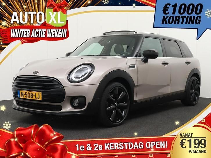Grijs (metallic) Gebruikt 2021 Mini Cooper Clubman Stationwagen | € 23.940 (Eerlijke prijs) - Afbeelding 1/4
