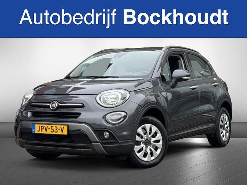 Grijs (metallic) Gebruikt 2021 Fiat 500X SUV | € 19.900 (Goede deal) - Afbeelding 1/4