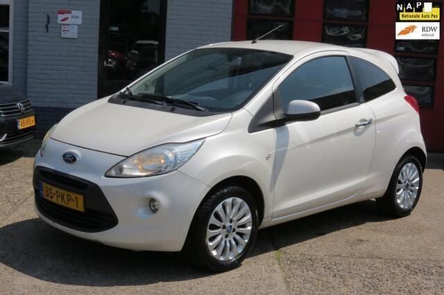 Wit Gebruikt 2011 Ford Ka Titanium X Hatchback | € 2.499 (Eerlijke prijs) - Afbeelding 1/4