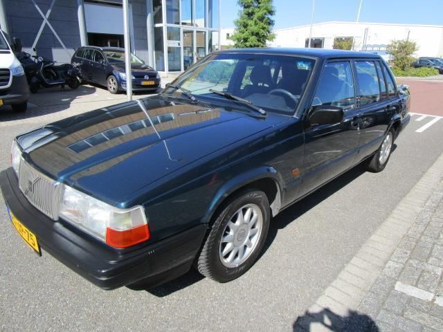 Occasion Volvo 940 131 PK (96 kW) 1993 Groen Sedan